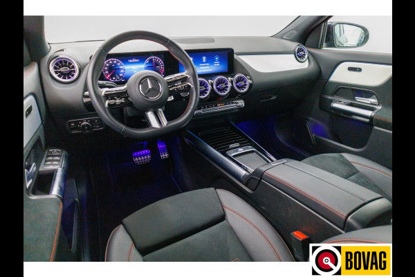 Mercedes-Benz GLA 250 e AMG Line Star Edition 218 PK | Face-lift | Nightpakket | Achteruitrijcamera | Sfeerverlichting All-season, Electrische achterklep, Keyless, Adaptive cruise, Draadloze tel.lader
