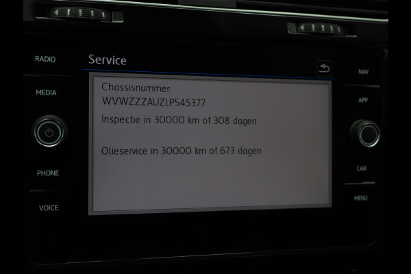 Volkswagen GOLF Variant 1.0 TSI | IQ Drive | Adaptive Cruise | Camera | DAB | Carplay | LED