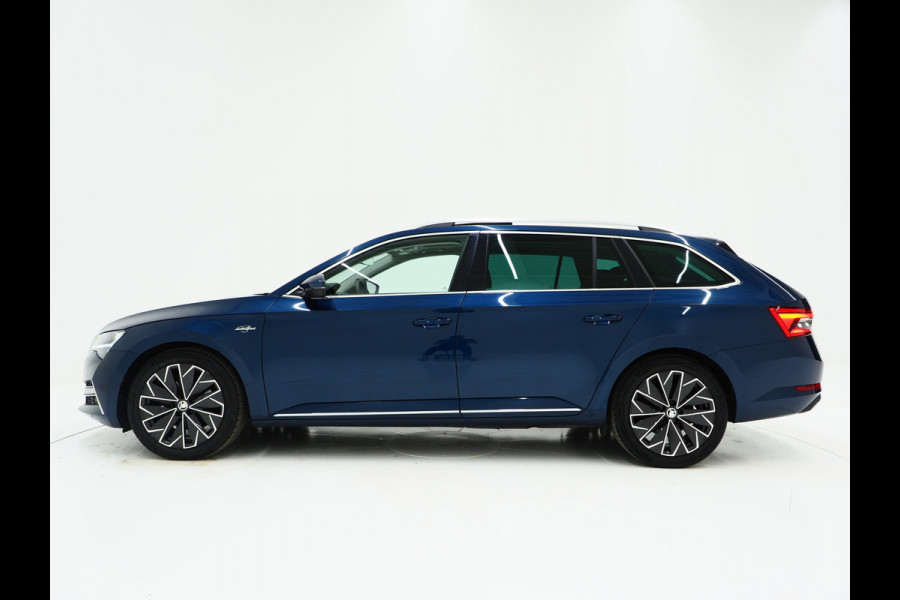 Škoda Superb Combi 1.4 TSI iV Laurin & Klement | Panoramadak | Trekhaak | Massage | Canton | Keyless | Adaptive Cruise