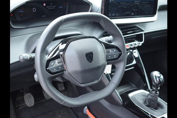 Peugeot 2008 1.2 PureTech 100 Allure | CAMERA + SENSOREN | CARPLAY | NAVIGATIE | E.C.C. | 9.401 KM