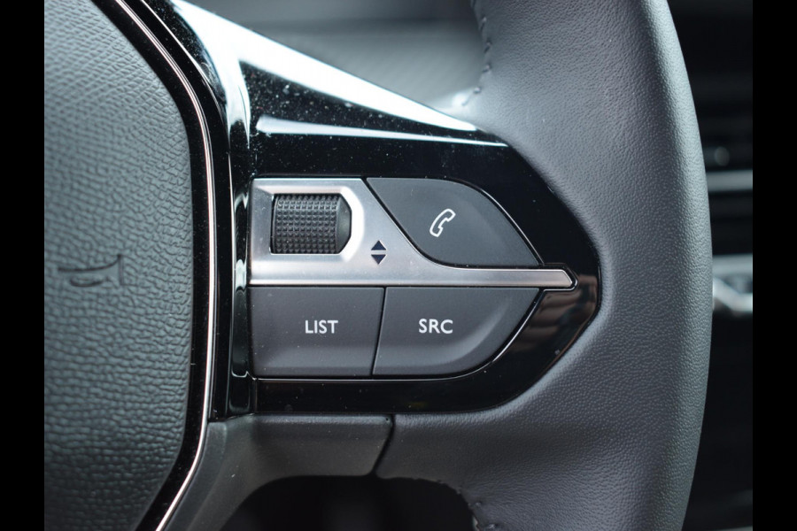 Peugeot 2008 1.2 PureTech 100 Allure | CAMERA + SENSOREN | CARPLAY | NAVIGATIE | E.C.C. | 9.401 KM