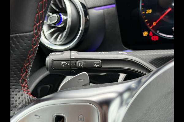 Mercedes-Benz A-Klasse 180 Business Solution AMG | Pano | MBUX | Ambient Light | Camera | Keyless | LED | DAB+