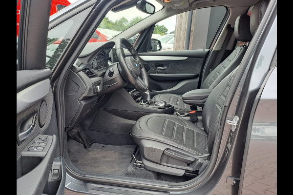 BMW 2 Serie Gran Tourer 218i 7p. High Executive | Automaat | Airco | Trekhaak | Navi | Park Assist | Stoelverwarming |
