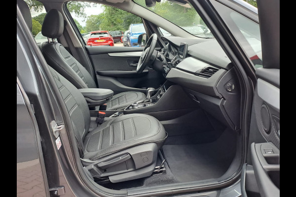 BMW 2 Serie Gran Tourer 218i 7p. High Executive | Automaat | Airco | Trekhaak | Navi | Park Assist | Stoelverwarming |