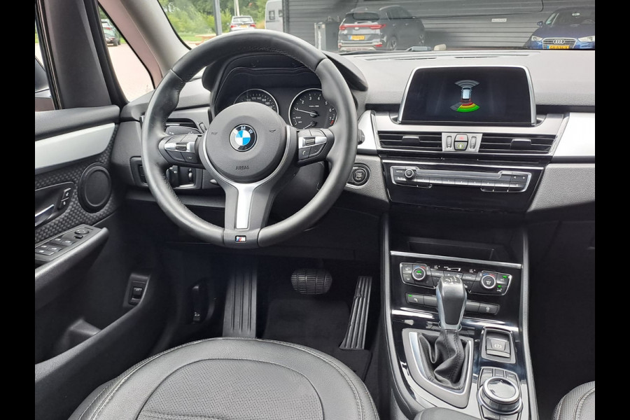 BMW 2 Serie Gran Tourer 218i 7p. High Executive | Automaat | Airco | Trekhaak | Navi | Park Assist | Stoelverwarming |