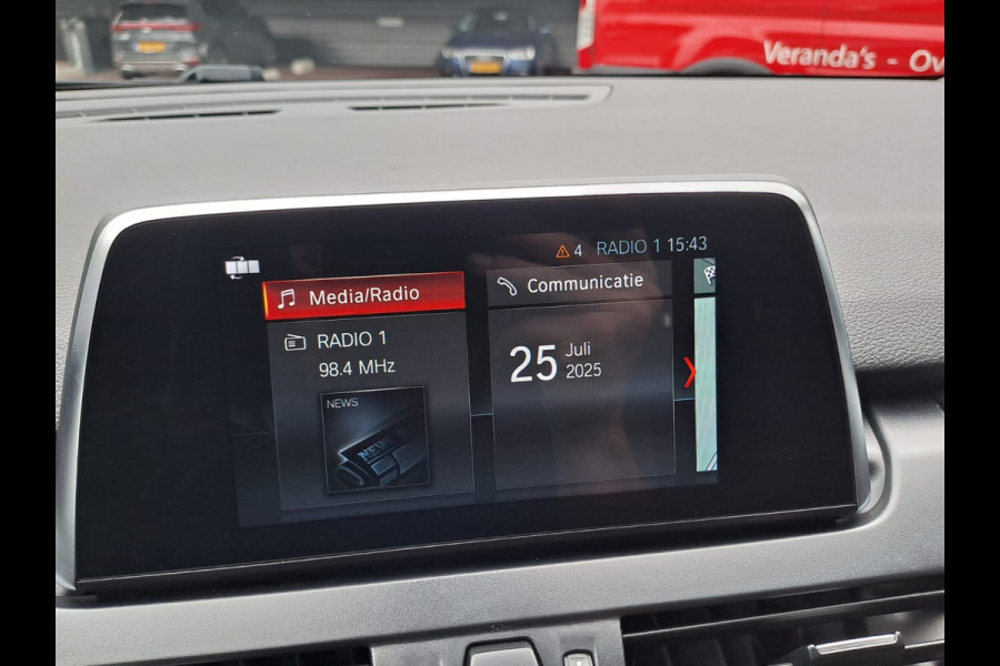 BMW 2 Serie Gran Tourer 218i 7p. High Executive | Automaat | Airco | Trekhaak | Navi | Park Assist | Stoelverwarming |