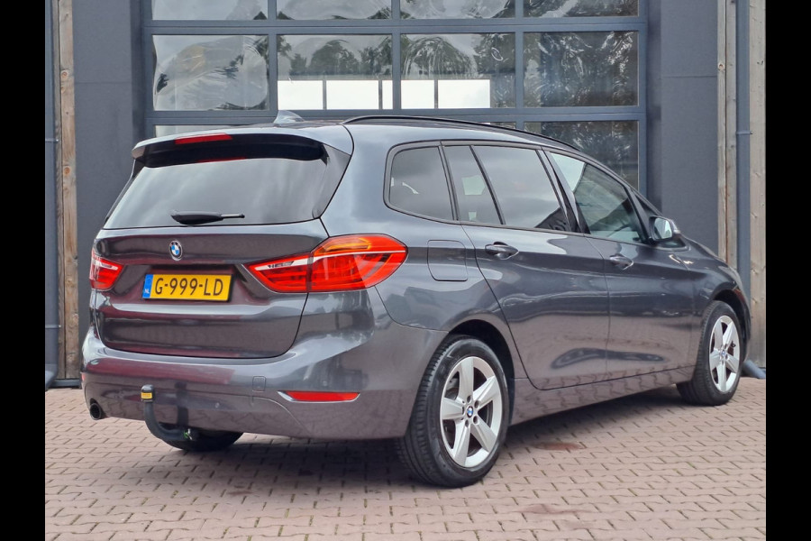 BMW 2 Serie Gran Tourer 218i 7p. High Executive | Automaat | Airco | Trekhaak | Navi | Park Assist | Stoelverwarming |
