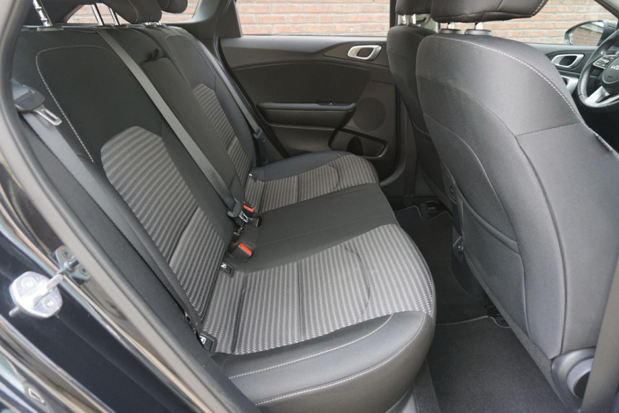 Kia Ceed Sportswagon 1.0 T-GDi 120PK DynamicLine/Geen Importauto/ Direct beschikbaar!!