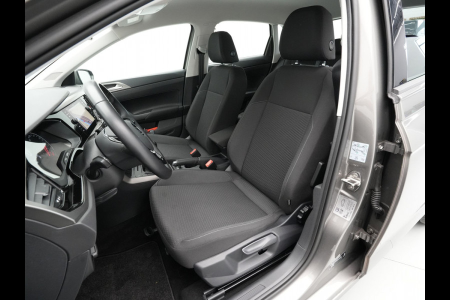 Volkswagen Polo 1.0 TSI 95pk Comfortline Navigatie Pdc Airco Acc Carplay 237