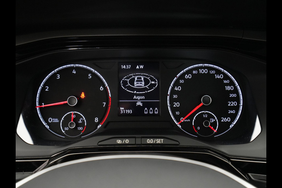 Volkswagen Polo 1.0 TSI 95pk Comfortline Navigatie Pdc Airco Acc Carplay 237