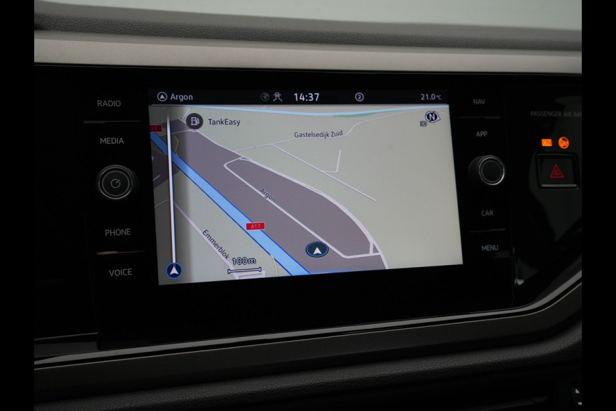 Volkswagen Polo 1.0 TSI 95pk Comfortline Navigatie Pdc Airco Acc Carplay 237