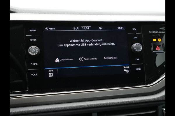 Volkswagen Polo 1.0 TSI 95pk Comfortline Navigatie Pdc Airco Acc Carplay 237