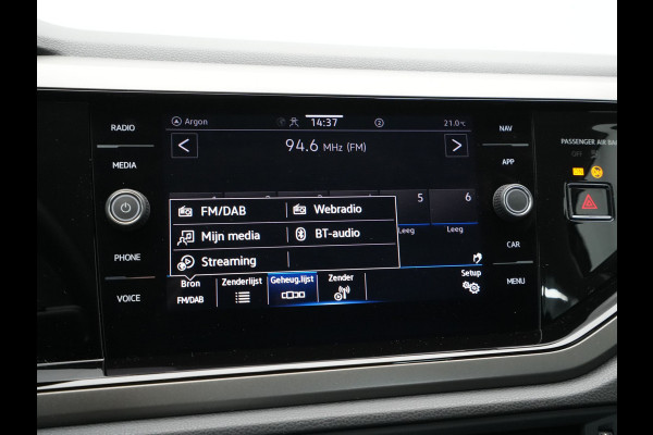 Volkswagen Polo 1.0 TSI 95pk Comfortline Navigatie Pdc Airco Acc Carplay 237
