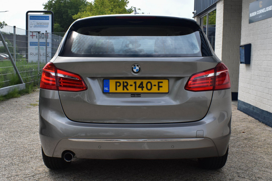 BMW 2 Serie Active Tourer 218i High Executive | Head Up | Leder | Navi | Stoelverwarming