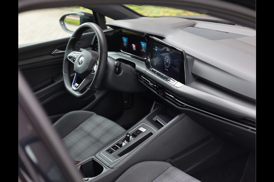Volkswagen Golf 1.4 eHybrid GTE | IQ.Light - Camera - ACC