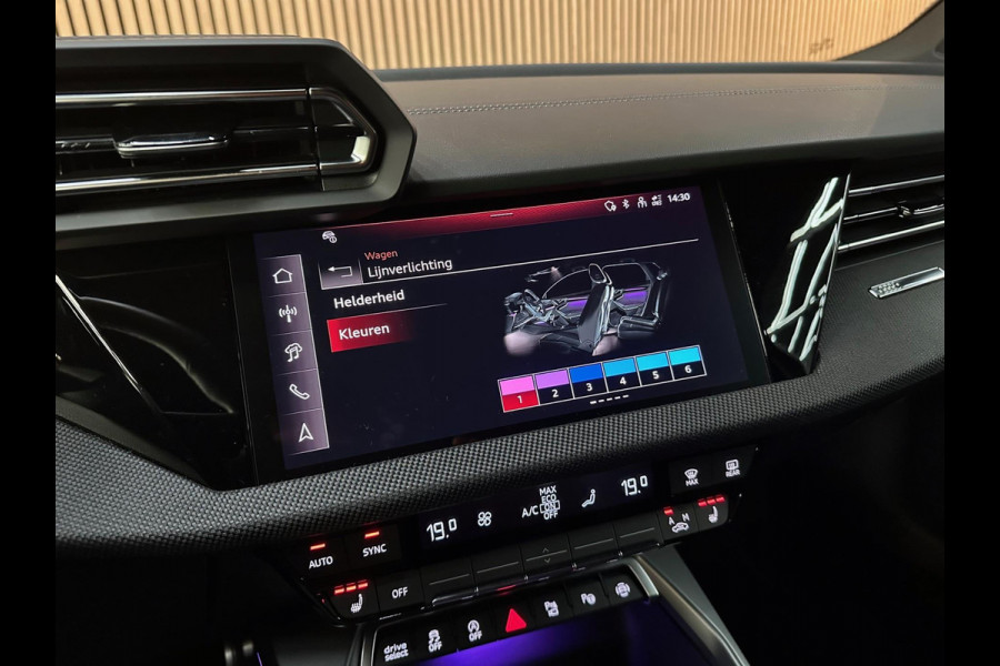 Audi A3 SPORTBACK 35 TFSI S Line - Matrix - Sonos - Pano