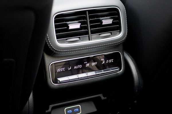 Mercedes-Benz GLE AMG 63 S 4MATIC+ Premium+ Aut9 | Facelift | Airmatic | Distronic+ | Carbon | AMG Drivers Package | Burmester | Massage | Vlakkenverwarming | Trekhaak | Soft-Close | Stoelventilatie | HUD |