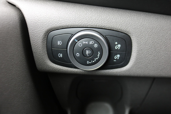 Ford Transit Custom 2.0 TDCI 185pk L2 H1 Sport Airco Navigatie