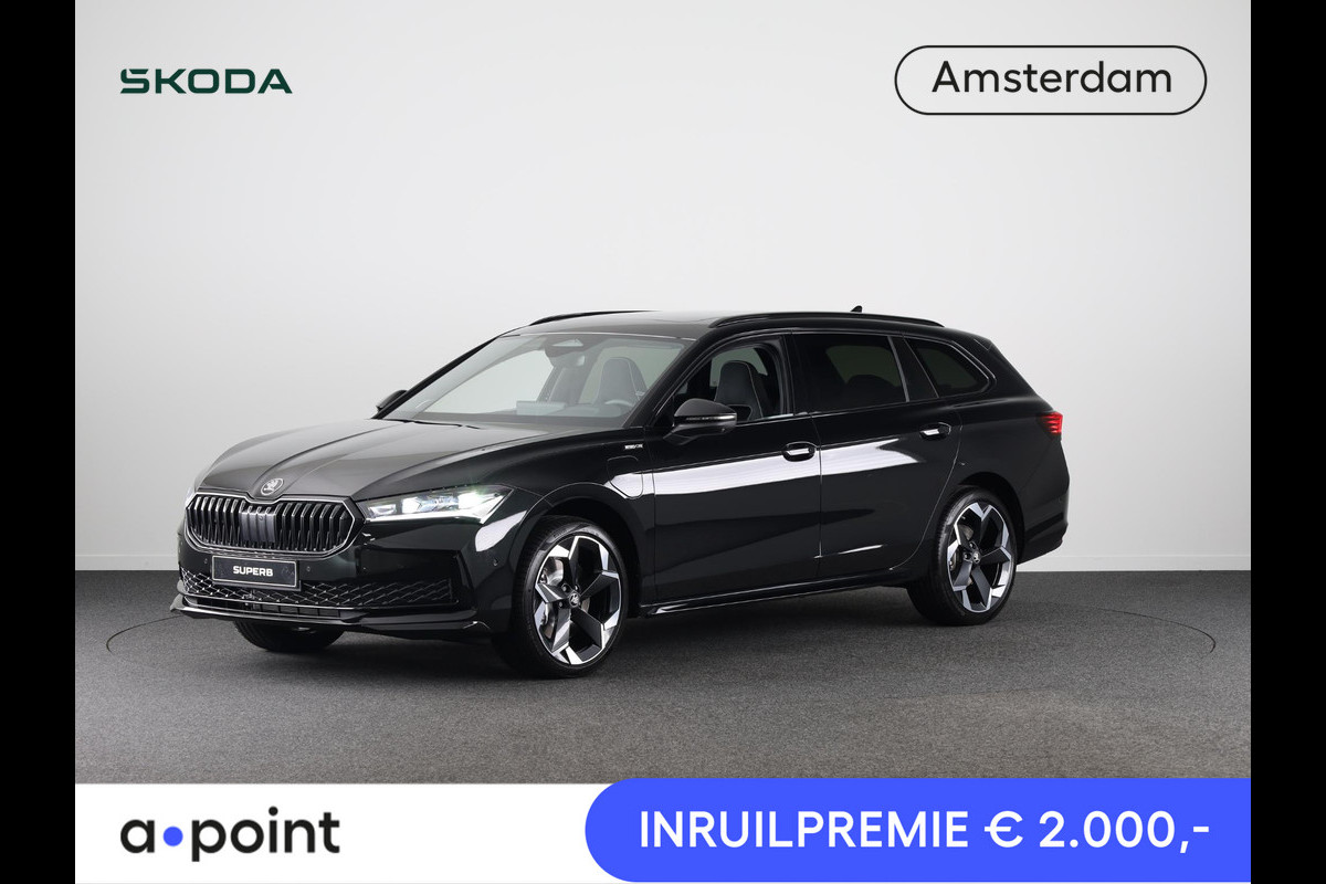 Škoda Superb Combi Sportline Business PHEV 1.5 TSI 204 pk 6 versn. DSG | Travel assist plus | Panoramadak | Canton | 19 inch lichtmetalen velgen Škoda Superb Combi Sportline Business PHEV 1.5 TSI 204 pk 6 versn. DSG | Travel assist plus | Panoramadak | Canton | 19 inch lichtmetalen velgen
