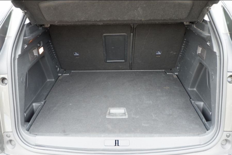 Peugeot 3008 1.2 PureTech BL Exec / Trekhaak / INCL. 12 maanden BOVAG