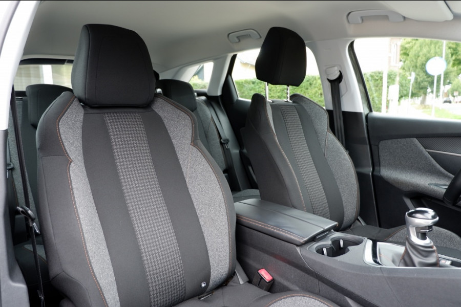 Peugeot 3008 1.2 PureTech BL Exec / Trekhaak / INCL. 12 maanden BOVAG