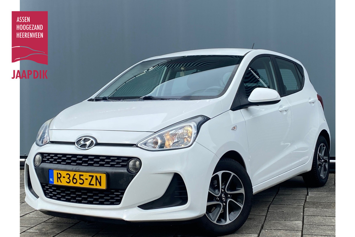 Hyundai i10 BWJ 2017 | 1.0i 66PK i-Motion Comfort | NAVI | AIRCO | LICHTMETAAL | CRUISE | Hyundai i10 BWJ 2017 | 1.0i 66PK i-Motion Comfort | NAVI | AIRCO | LICHTMETAAL | CRUISE |