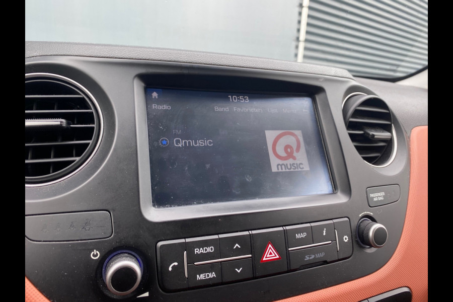 Hyundai i10 BWJ 2017 | 1.0i 66PK i-Motion Comfort | NAVI | AIRCO | LICHTMETAAL | CRUISE |