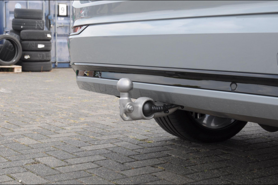 Volvo XC90 T8 455PK Automaat Plug-in hybrid AWD Ultra Dark / Luchtvering / Bowers & Wilkens / Extra getint glas / Nappa leder met Ventilatie / Gelamineerde zijruiten rondom