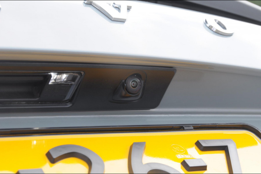 Volvo XC90 T8 455PK Automaat Plug-in hybrid AWD Ultra Dark / Luchtvering / Bowers & Wilkens / Extra getint glas / Nappa leder met Ventilatie / Gelamineerde zijruiten rondom