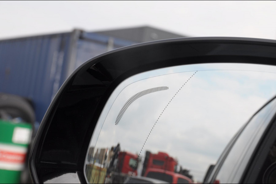 Volvo XC90 T8 455PK Automaat Plug-in hybrid AWD Ultra Dark / Luchtvering / Bowers & Wilkens / Extra getint glas / Nappa leder met Ventilatie / Gelamineerde zijruiten rondom