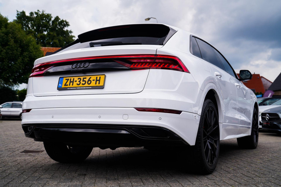Audi Q8 55 TFSI quattro Pro Line Plus | Stoelverkoeling | Stuurverwarming | Luchtvering | Panorama | Adaptieve Cruise |