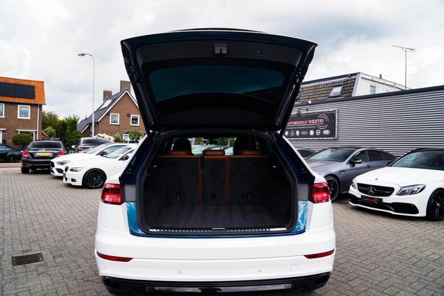 Audi Q8 55 TFSI quattro Pro Line Plus | Stoelverkoeling | Stuurverwarming | Luchtvering | Panorama | Adaptieve Cruise |