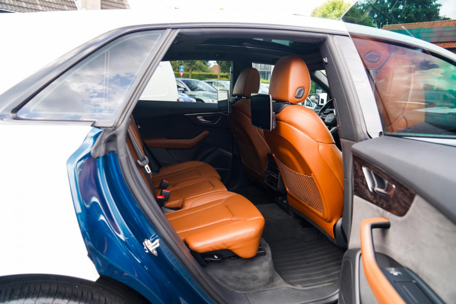 Audi Q8 55 TFSI quattro Pro Line Plus | Stoelverkoeling | Stuurverwarming | Luchtvering | Panorama | Adaptieve Cruise |