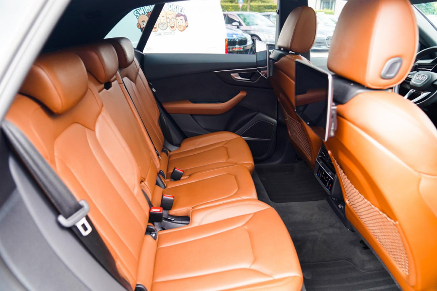 Audi Q8 55 TFSI quattro Pro Line Plus | Stoelverkoeling | Stuurverwarming | Luchtvering | Panorama | Adaptieve Cruise |