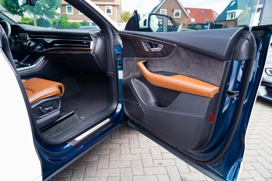 Audi Q8 55 TFSI quattro Pro Line Plus | Stoelverkoeling | Stuurverwarming | Luchtvering | Panorama | Adaptieve Cruise |