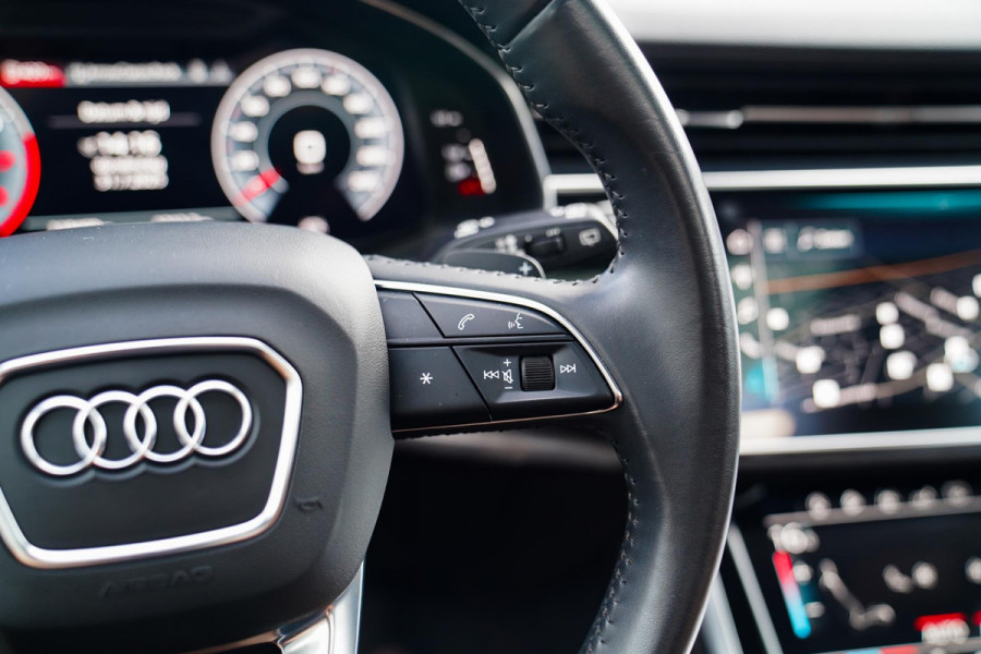 Audi Q8 55 TFSI quattro Pro Line Plus | Stoelverkoeling | Stuurverwarming | Luchtvering | Panorama | Adaptieve Cruise |