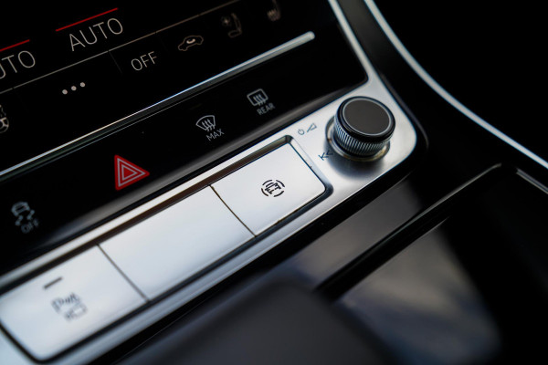 Audi Q8 55 TFSI quattro Pro Line Plus | Stoelverkoeling | Stuurverwarming | Luchtvering | Panorama | Adaptieve Cruise |