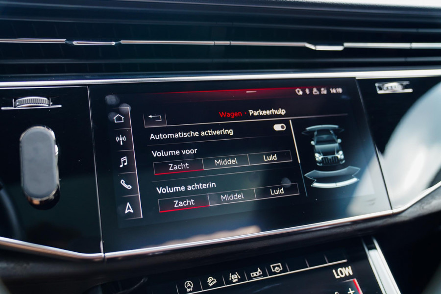 Audi Q8 55 TFSI quattro Pro Line Plus | Stoelverkoeling | Stuurverwarming | Luchtvering | Panorama | Adaptieve Cruise |
