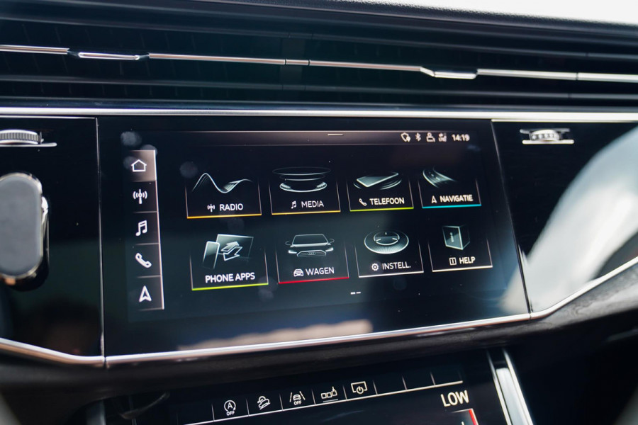 Audi Q8 55 TFSI quattro Pro Line Plus | Stoelverkoeling | Stuurverwarming | Luchtvering | Panorama | Adaptieve Cruise |