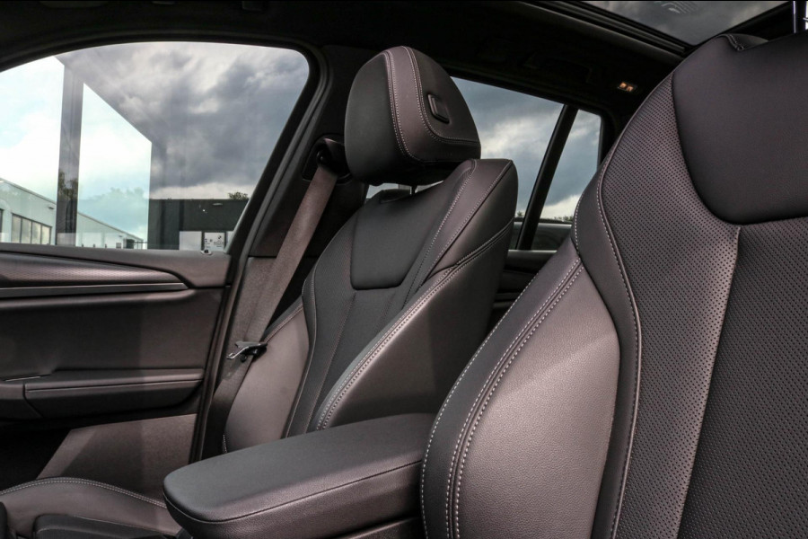 BMW X3 XDrive30e - M-SPORT - PANO - TREKHAAK - 20 INCH - NIEUW MODEL!