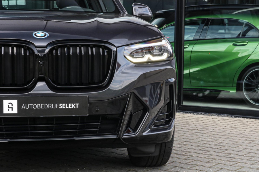 BMW X3 XDrive30e - M-SPORT - PANO - TREKHAAK - 20 INCH - NIEUW MODEL!