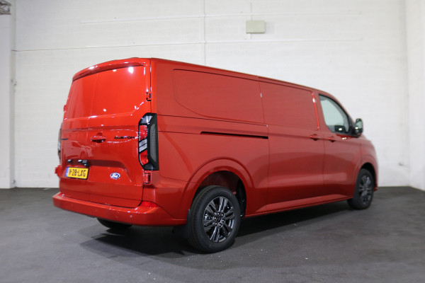 Ford Transit Custom 2.0 TDci L2 H1 Limited Airco Navigatie Apple Carplay (wordt verwacht)