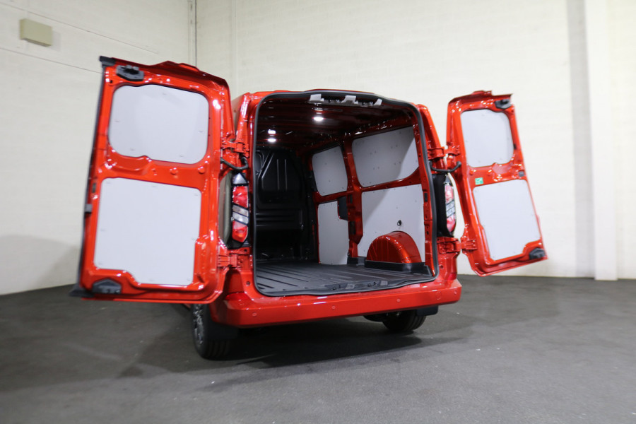 Ford Transit Custom 2.0 TDci L2 H1 Limited Airco Navigatie Apple Carplay (wordt verwacht)