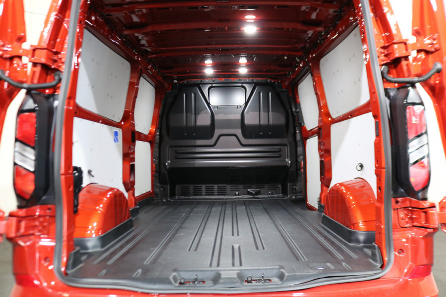 Ford Transit Custom 2.0 TDci L2 H1 Limited Airco Navigatie Apple Carplay (wordt verwacht)