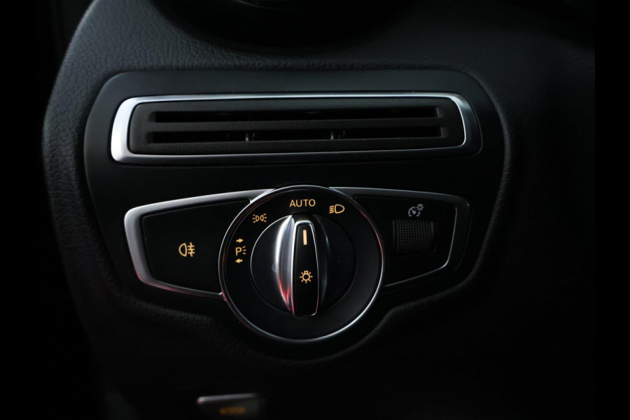 Mercedes-Benz C-Klasse Estate 180 AMG Sport Edition PANO | NAVI | Dealer onderhouden