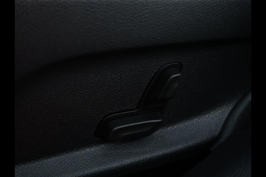 Mercedes-Benz C-Klasse Estate 180 AMG Sport Edition PANO | NAVI | Dealer onderhouden