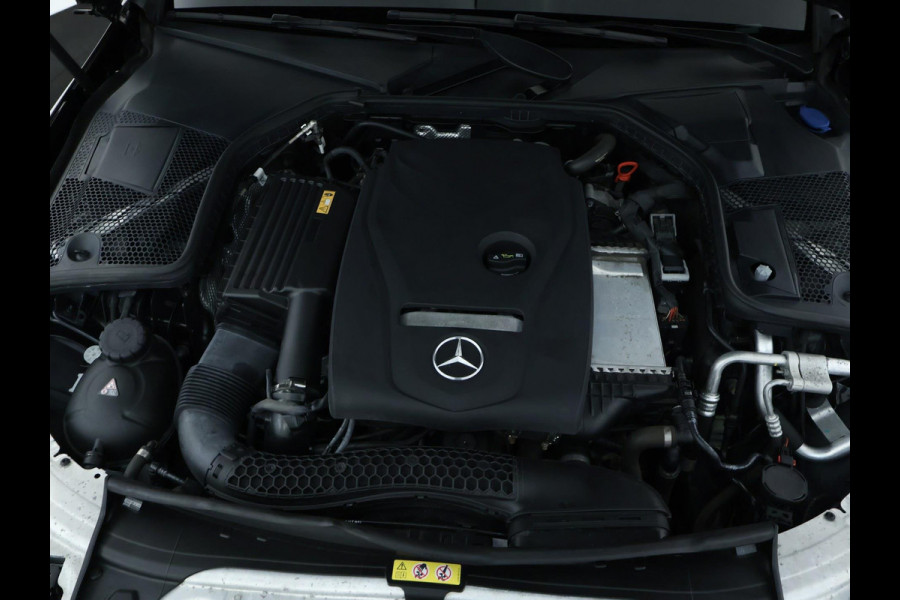 Mercedes-Benz C-Klasse Estate 180 AMG Sport Edition PANO | NAVI | Dealer onderhouden