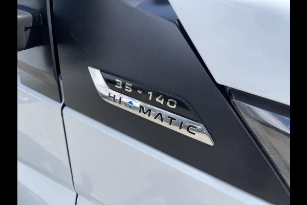 Iveco Daily 35S14V 2.3 136pk 410 L4H2 Himatic automaat / vaste prijs rijklaar € 23.950 ex btw / lease vanaf € 391 / trekhaak 3500 kg / airco / cruise control / laadruimte 475 cm lang !