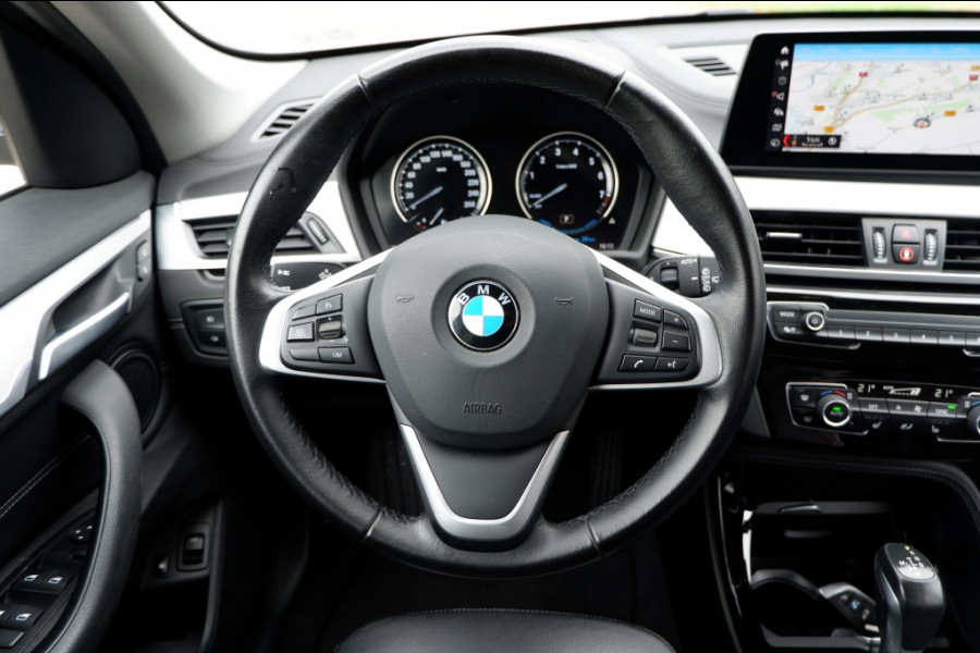 BMW X1 xDrive25e High Exec. / 18inch / Leder/ INCL. 12 maanden BOVAG