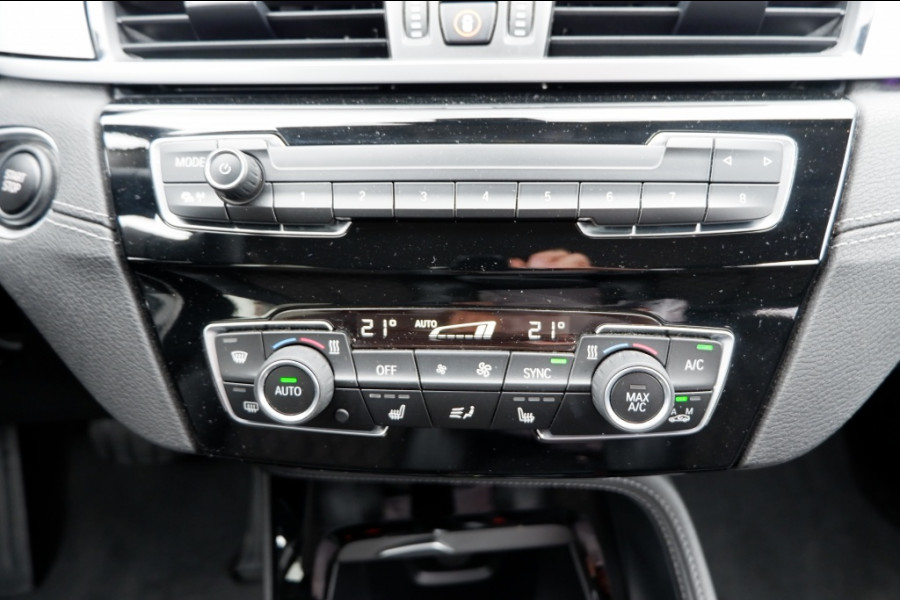 BMW X1 xDrive25e High Exec. / 18inch / Leder/ INCL. 12 maanden BOVAG